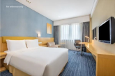 HIE Airport Room